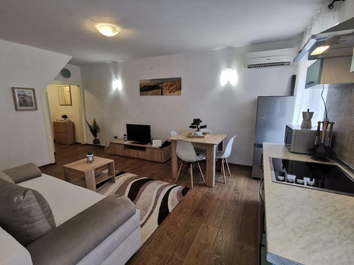 A Charming One-Bedroom Apartment In The Heart Of 'Rovinj' エクステリア 写真