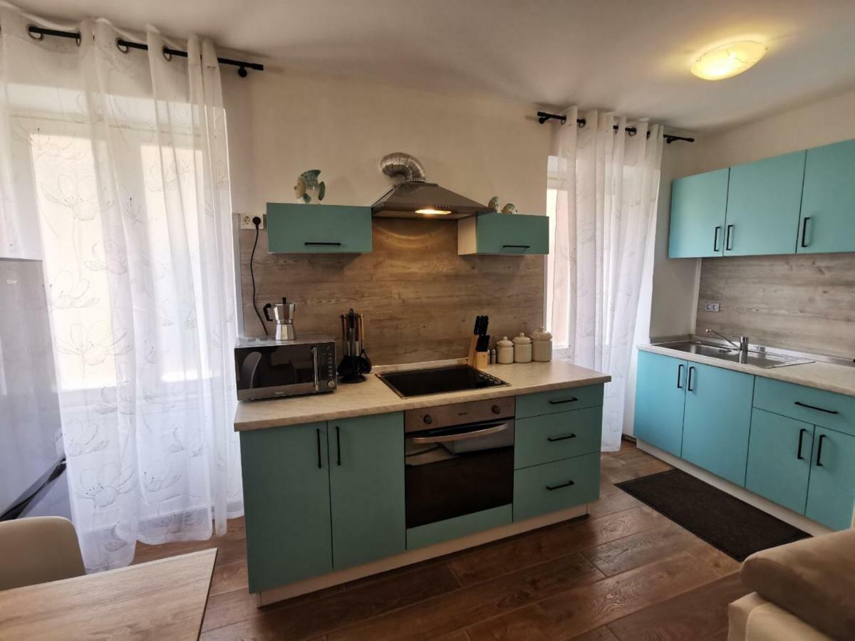 A Charming One-Bedroom Apartment In The Heart Of 'Rovinj' エクステリア 写真